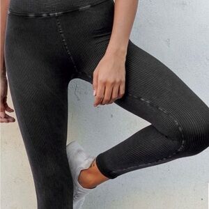 Free people FP movement happiness run ribbed high rise leggings 7/8 black size S